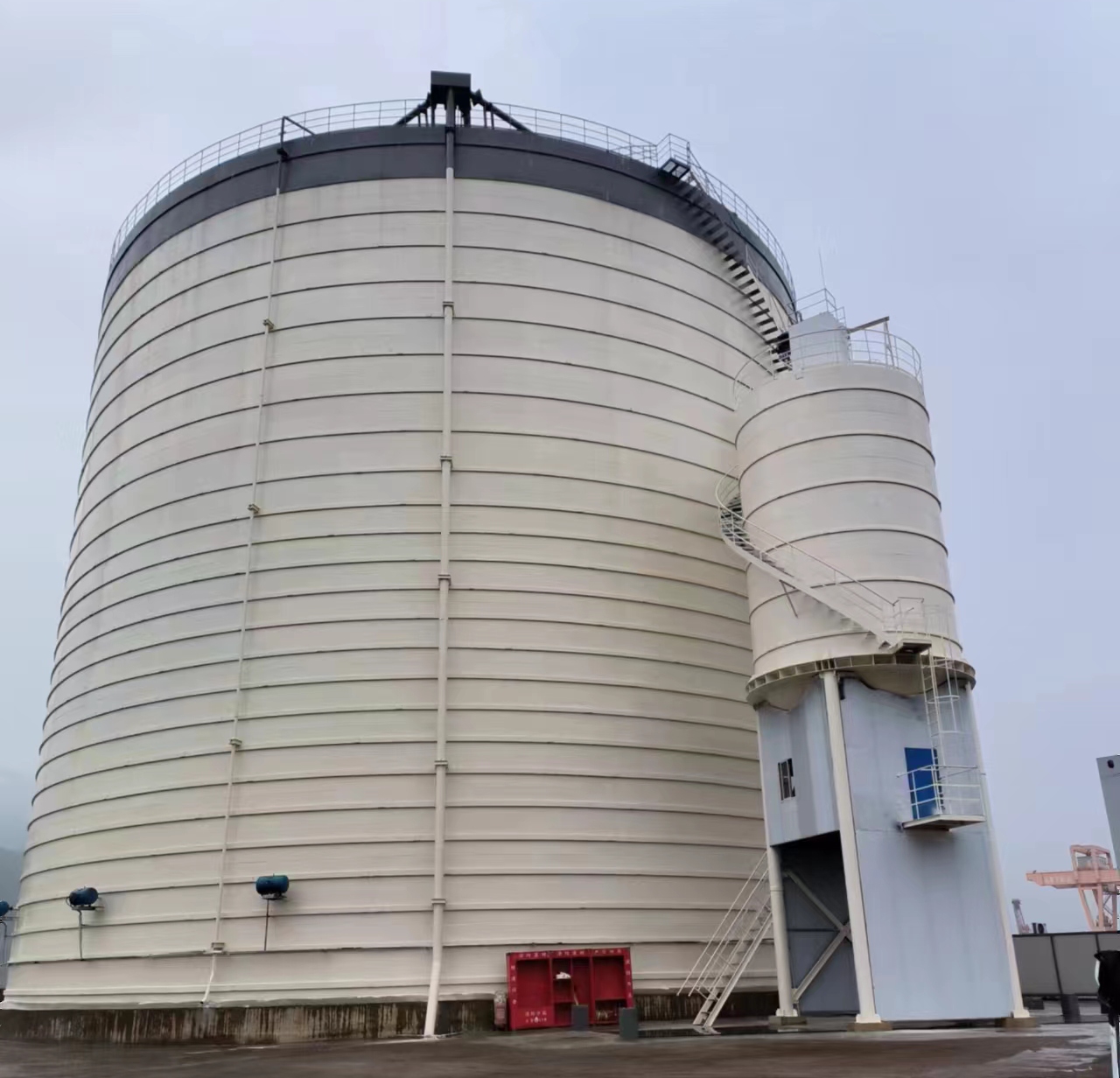 施甸10万吨水泥钢板库